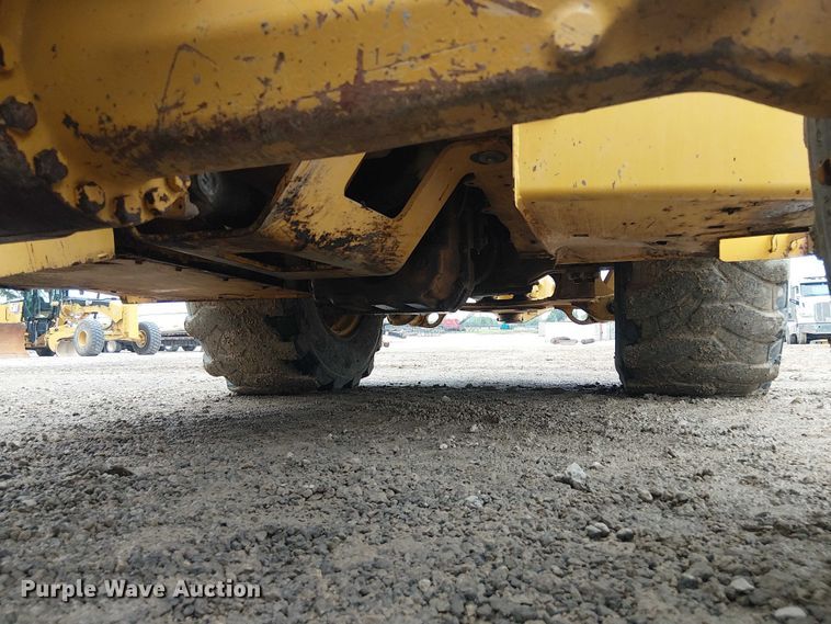 image for item ES8937 2018 John Deere 310SL backhoe