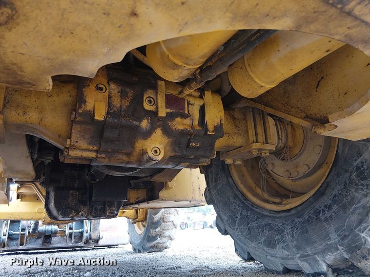 image for item ES8937 2018 John Deere 310SL backhoe