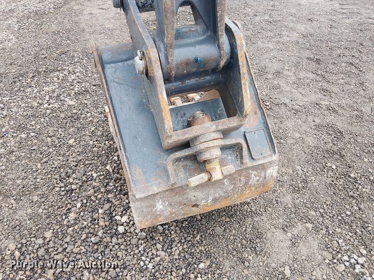 image for item ES8937 2018 John Deere 310SL backhoe