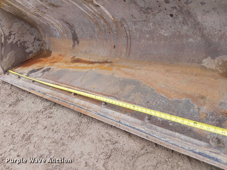 image for item ES8937 2018 John Deere 310SL backhoe