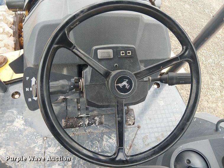 image for item ES8937 2018 John Deere 310SL backhoe