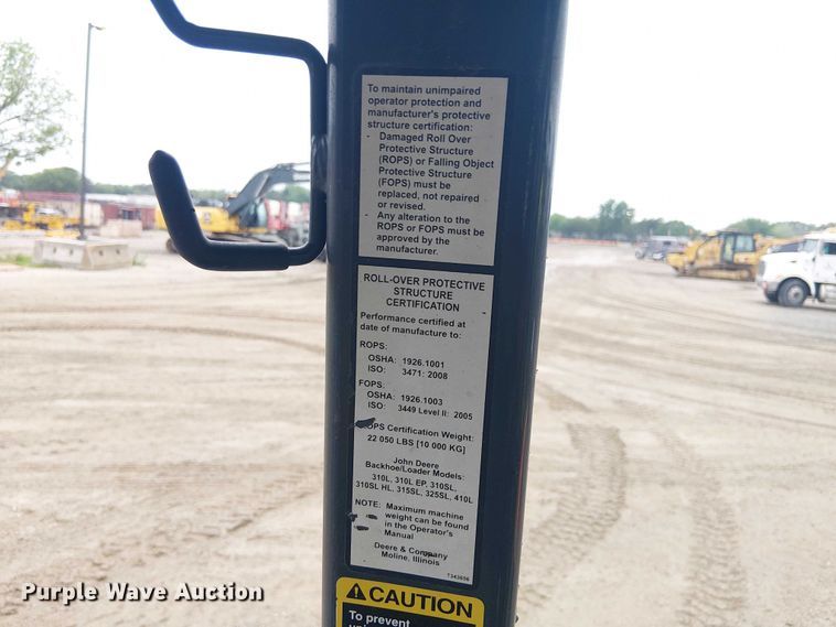 image for item ES8937 2018 John Deere 310SL backhoe