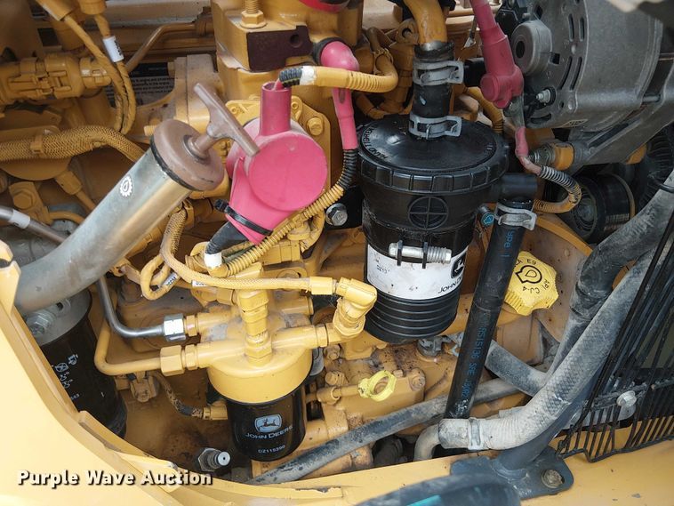 image for item ES8937 2018 John Deere 310SL backhoe