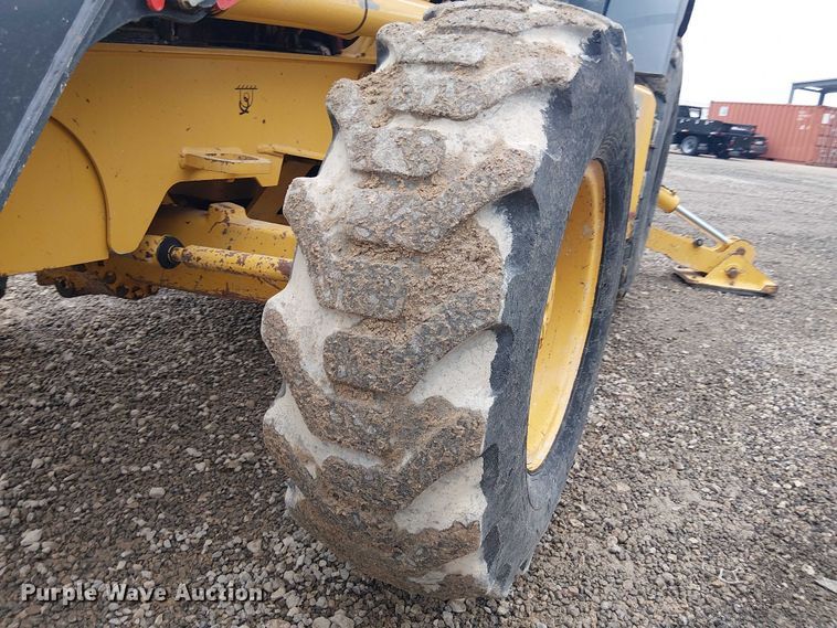 image for item ES8937 2018 John Deere 310SL backhoe