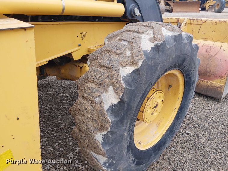 image for item ES8937 2018 John Deere 310SL backhoe