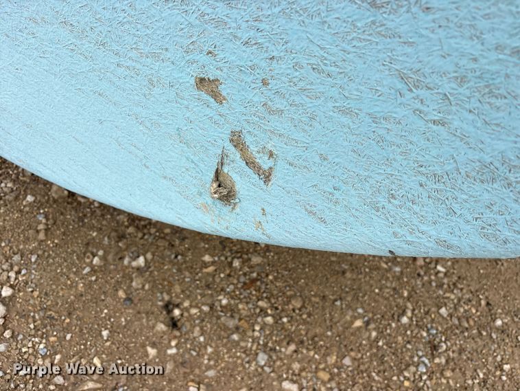 image for item ES8938 10,000 gallon fiberglass tank