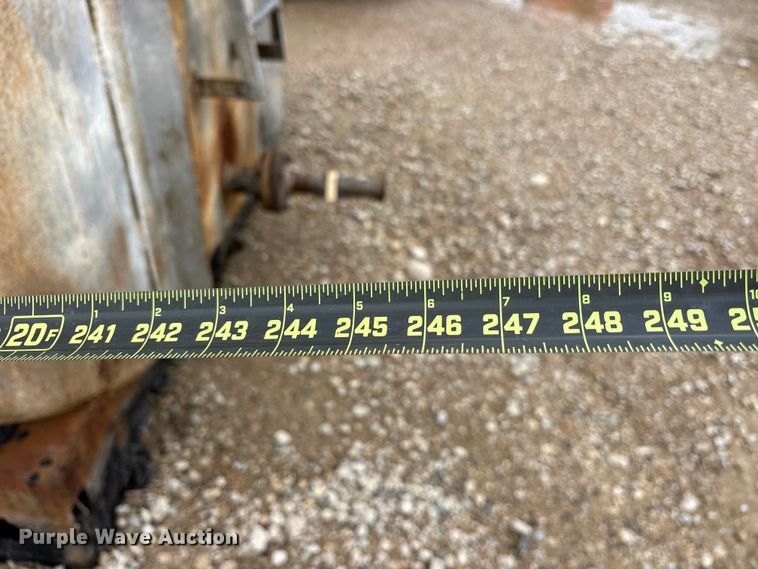 image for item ES8939 10,000 gallon steel tank