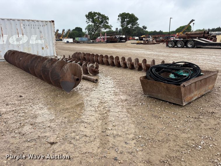 image for item ES8943 2007 ABI BA-2100C pile driver