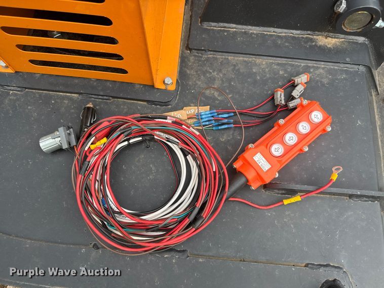 image for item ET1935 2023 LandHonor ABC-13-125A Boom brush cutter