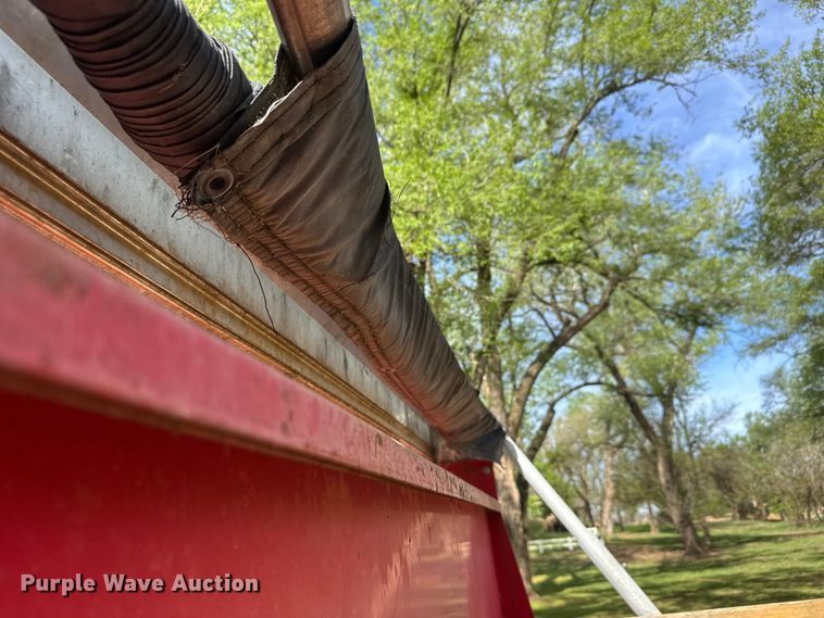 image for item ET1937 2006 Chevrolet C7500 dump truck