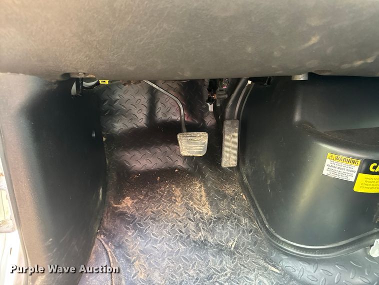 image for item ET1937 2006 Chevrolet C7500 dump truck