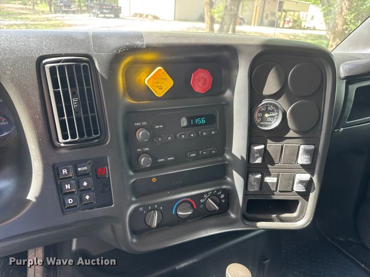 image for item ET1937 2006 Chevrolet C7500 dump truck