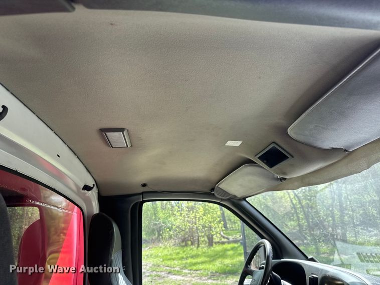 image for item ET1937 2006 Chevrolet C7500 dump truck