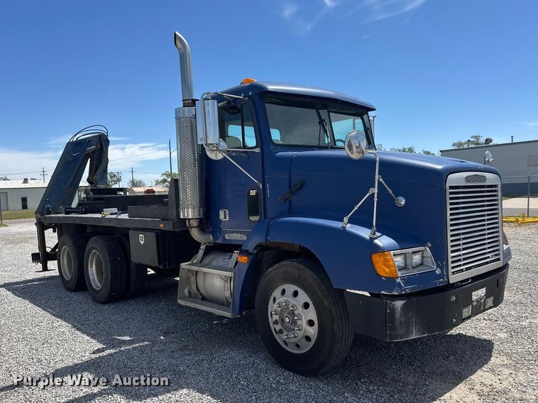 image for item ET1941 1996 Freightliner FLD 112 crane truck