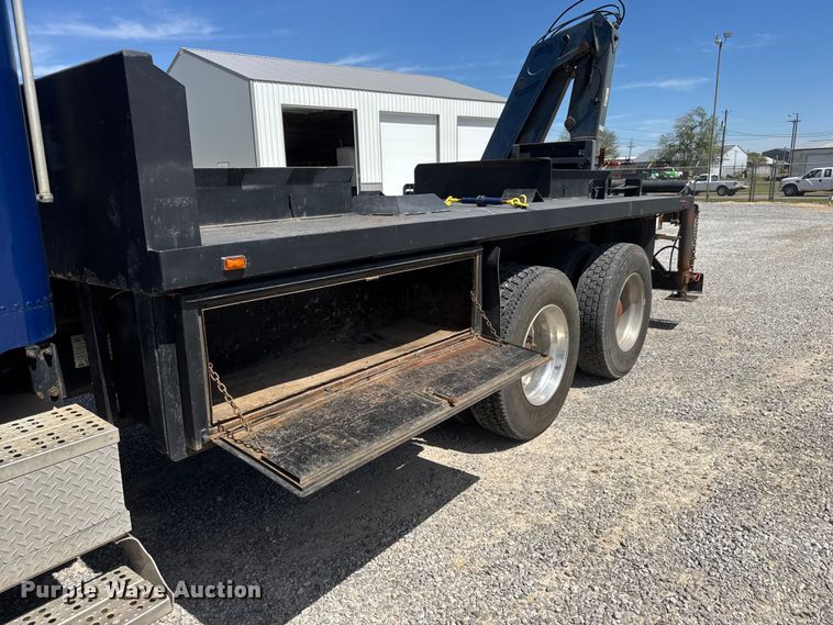 image for item ET1941 1996 Freightliner FLD 112 crane truck