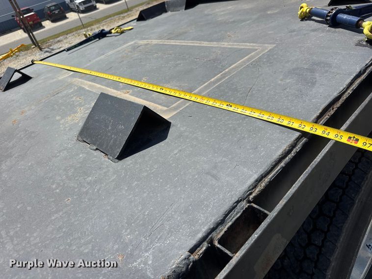 image for item ET1941 1996 Freightliner FLD 112 crane truck