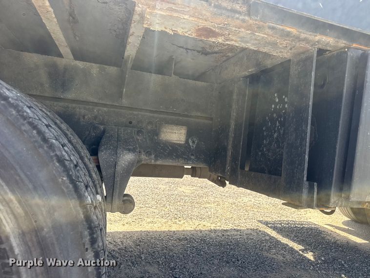 image for item ET1941 1996 Freightliner FLD 112 crane truck