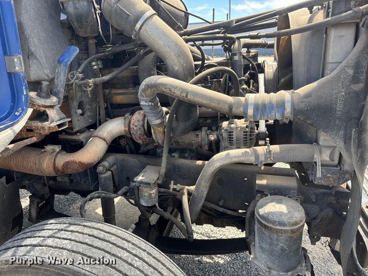 image for item ET1941 1996 Freightliner FLD 112 crane truck