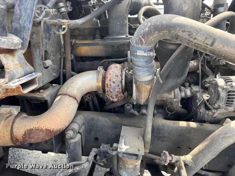 image for item ET1941 1996 Freightliner FLD 112 crane truck