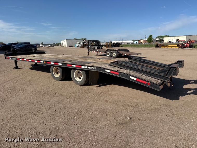 image for item ET1968 2005 Redi Haul equipment trailer