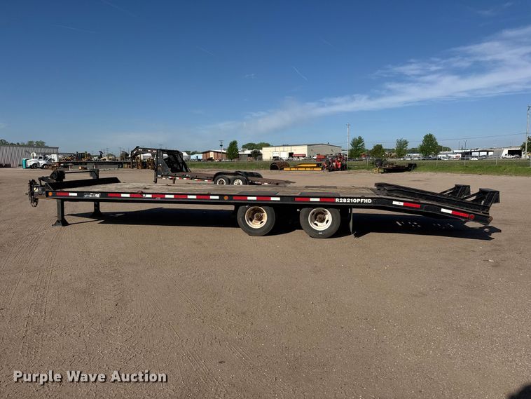 image for item ET1968 2005 Redi Haul equipment trailer
