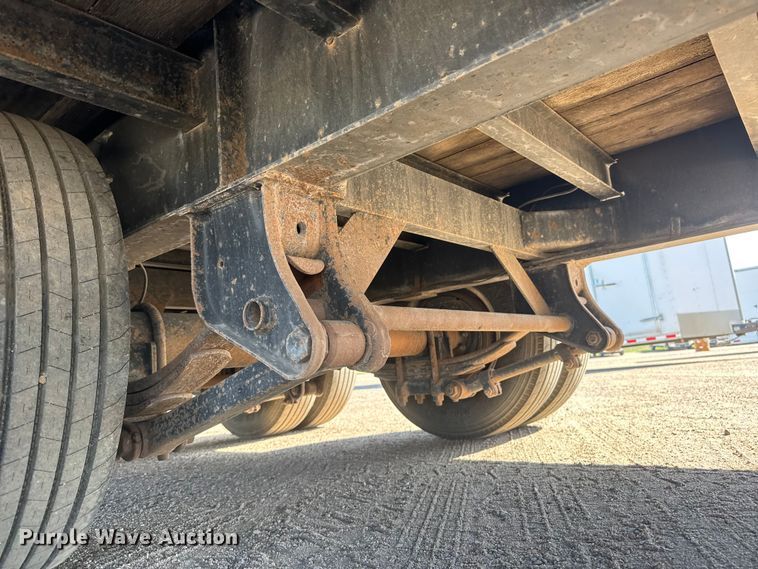 image for item ET1968 2005 Redi Haul equipment trailer