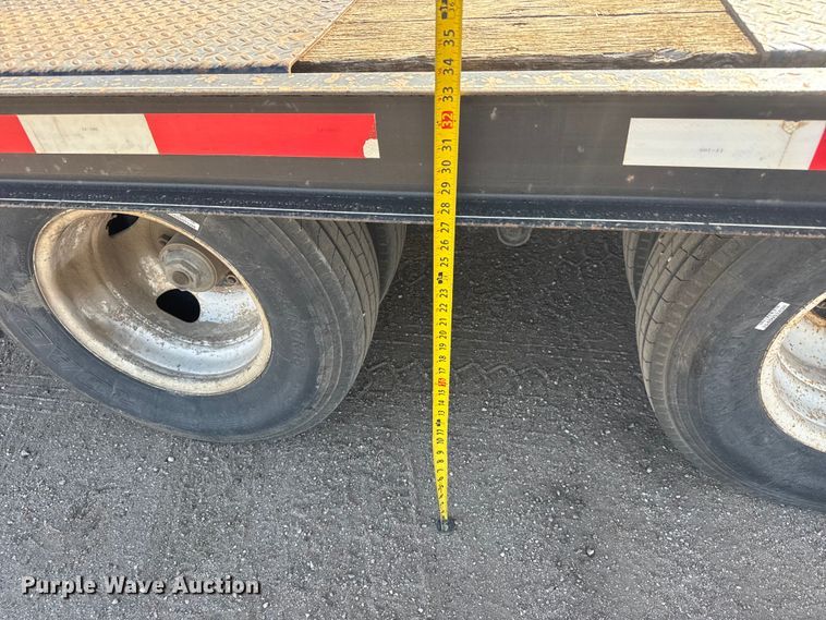 image for item ET1968 2005 Redi Haul equipment trailer