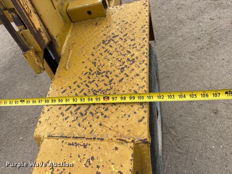 image for item ET1974 2000 Redi Haul RH4110RTE-102T reel trailer