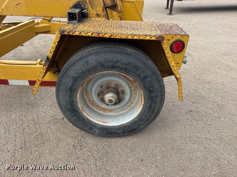 image for item ET1974 2000 Redi Haul RH4110RTE-102T reel trailer