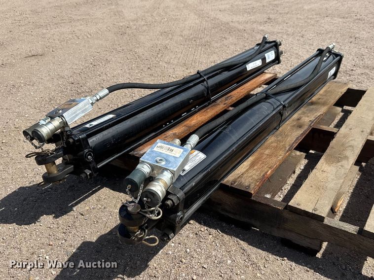 image for item ET1975 (2) Chief TCU2 hydraulic cylinders