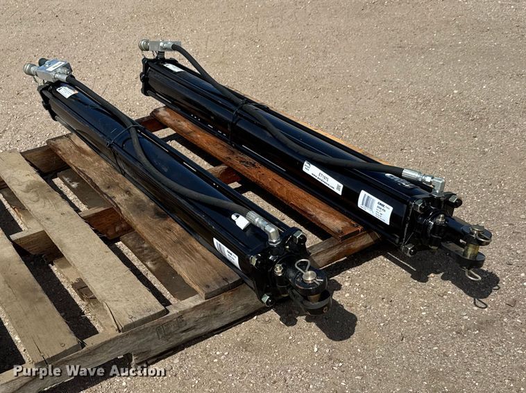 image for item ET1975 (2) Chief TCU2 hydraulic cylinders