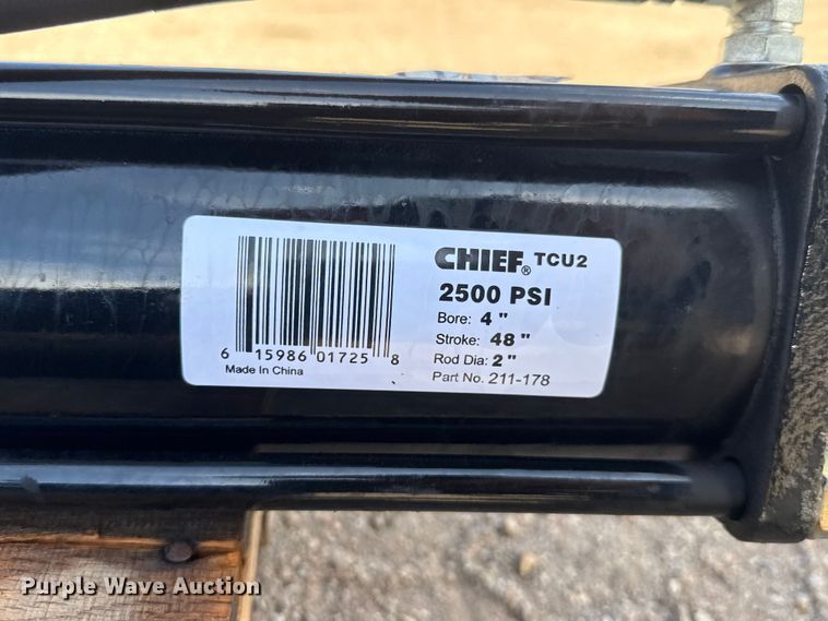 image for item ET1975 (2) Chief TCU2 hydraulic cylinders