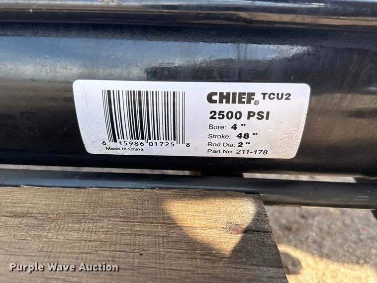 image for item ET1975 (2) Chief TCU2 hydraulic cylinders