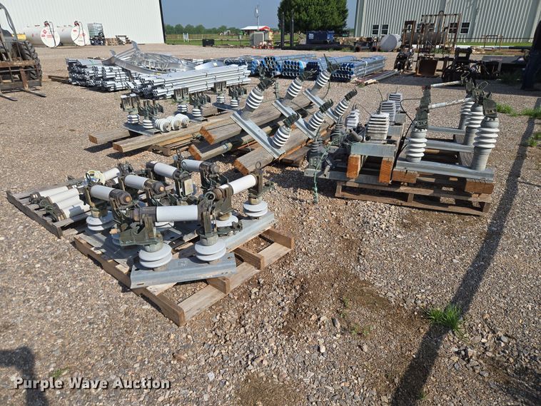 image for item ET5044 Substation expulsion fuses