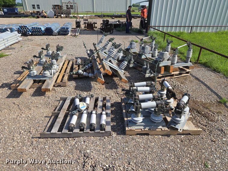 image for item ET5044 Substation expulsion fuses