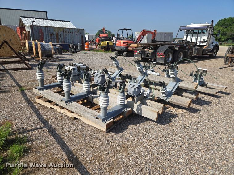 image for item ET5044 Substation expulsion fuses