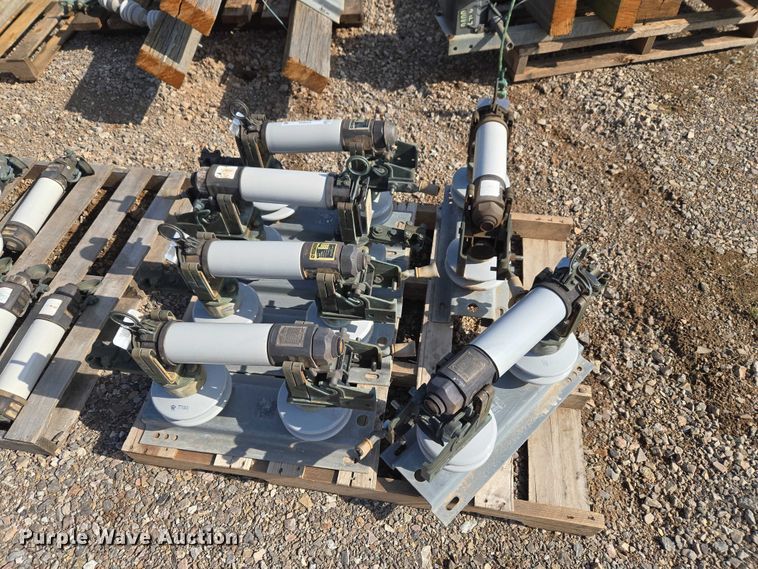 image for item ET5044 Substation expulsion fuses