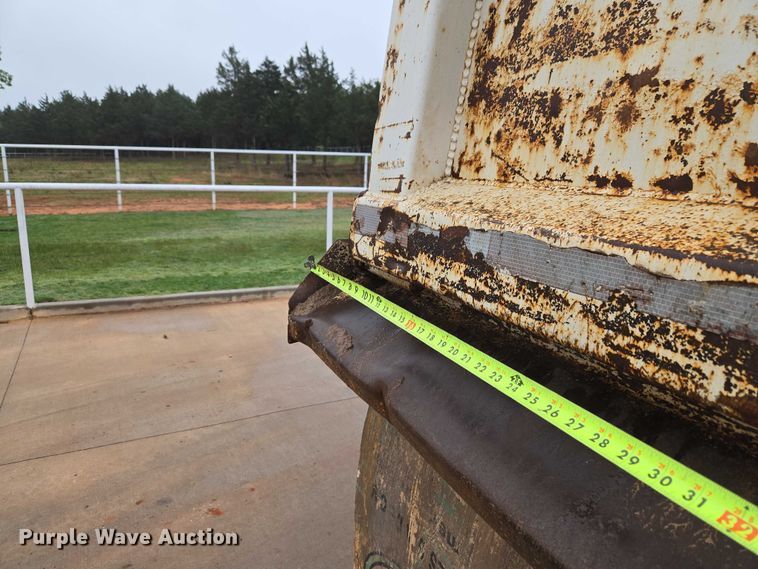 image for item ET5057 2025 Kenworth W9 Series dump truck