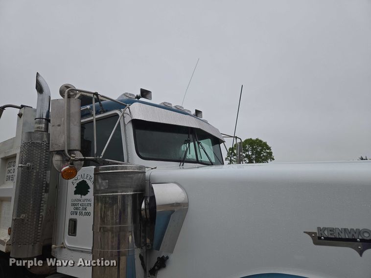 image for item ET5057 2025 Kenworth W9 Series dump truck