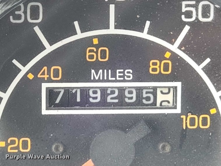 image for item ET5057 2025 Kenworth W9 Series dump truck