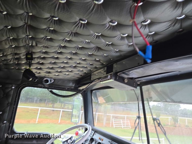 image for item ET5057 2025 Kenworth W9 Series dump truck