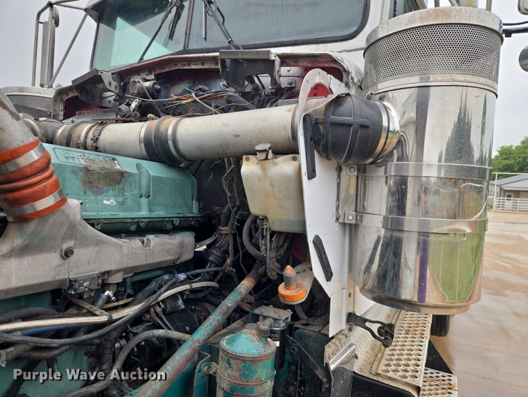 image for item ET5057 2025 Kenworth W9 Series dump truck