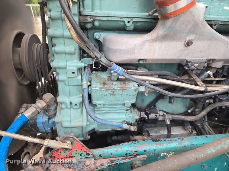 image for item ET5057 2025 Kenworth W9 Series dump truck