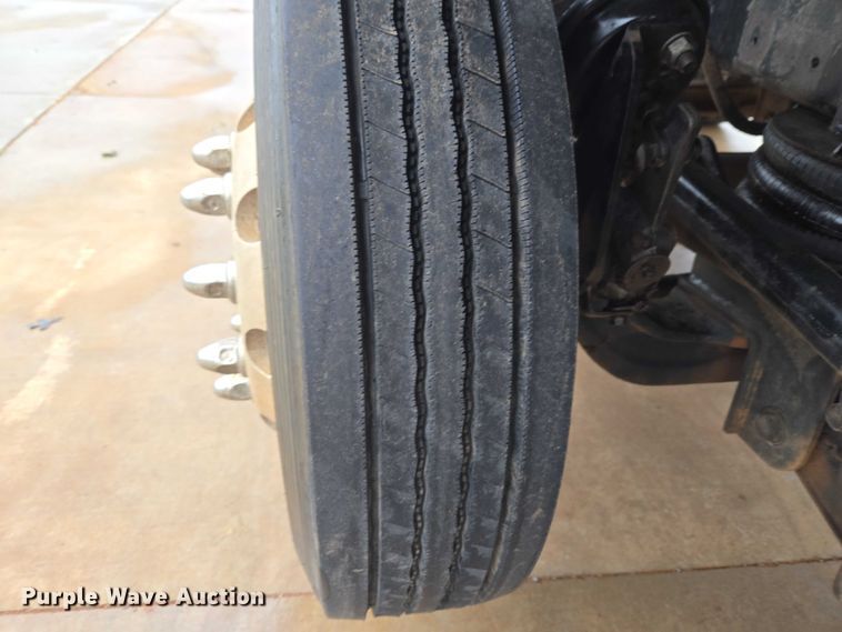 image for item ET5057 2025 Kenworth W9 Series dump truck