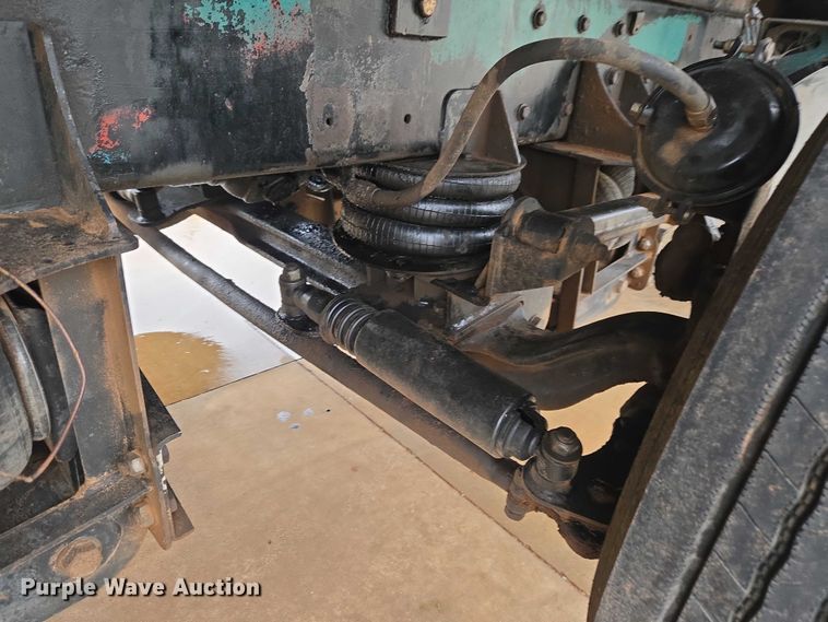 image for item ET5057 2025 Kenworth W9 Series dump truck