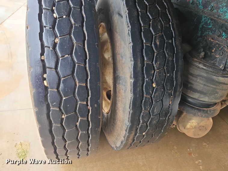 image for item ET5057 2025 Kenworth W9 Series dump truck