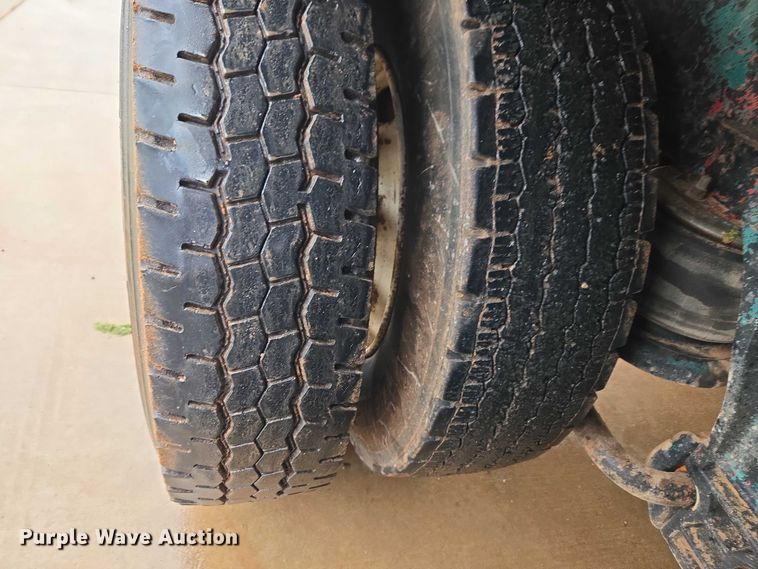 image for item ET5057 2025 Kenworth W9 Series dump truck