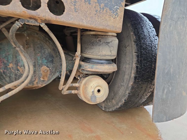 image for item ET5057 2025 Kenworth W9 Series dump truck