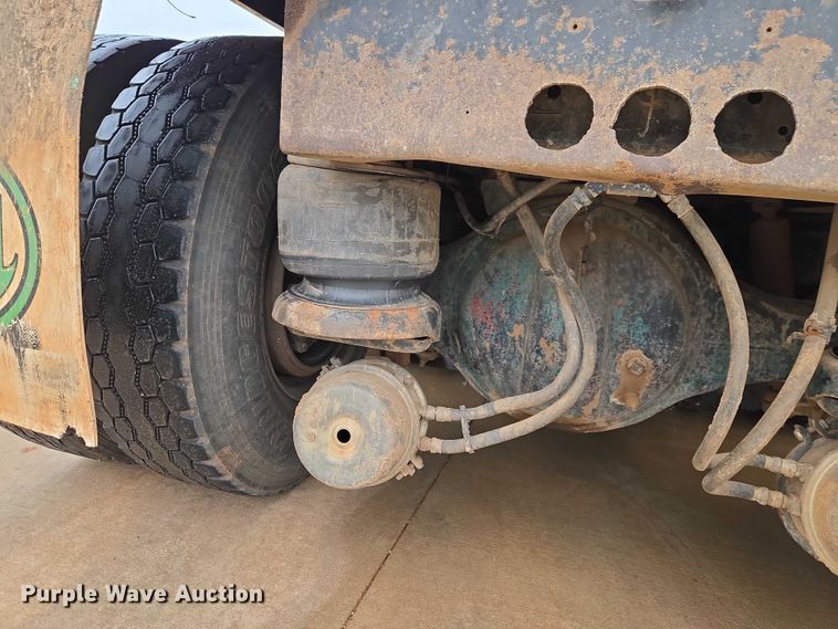 image for item ET5057 2025 Kenworth W9 Series dump truck