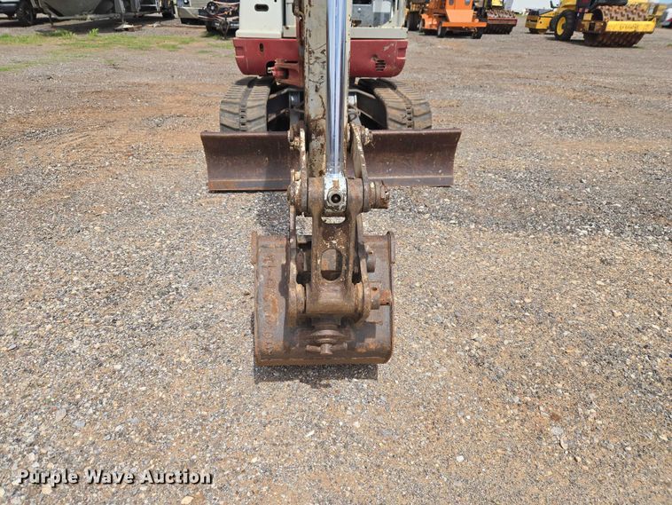 image for item ET5063 2008 Takeuchi TB235 mini excavator